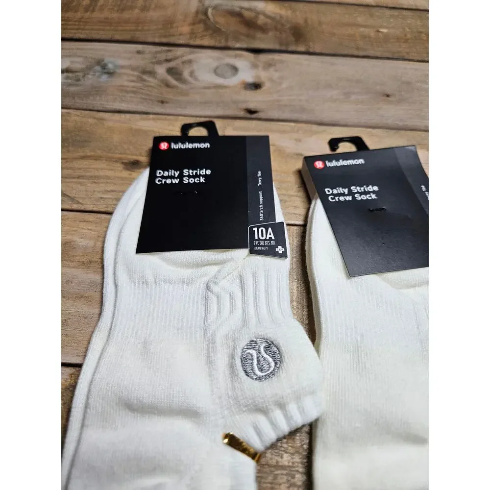 LuLulemon Womens Daily Stride Ankle Crew Socks two pairs large White